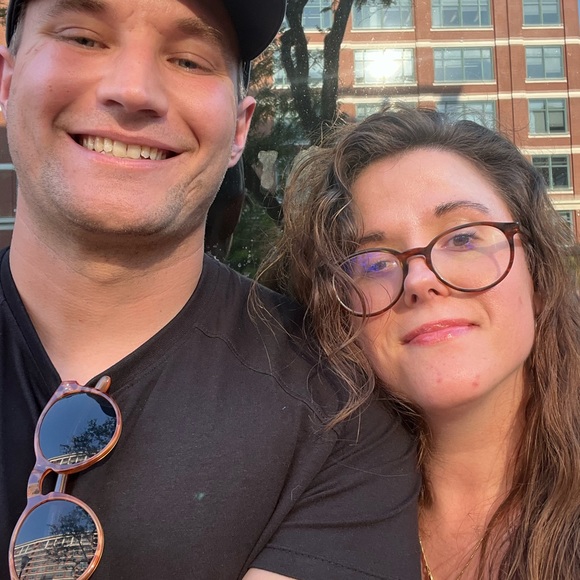 Meet your Posher, Britt - Picture 3 of 3